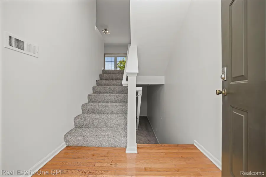 19 Lyons Court #42, Dearborn, MI 48126 - #2