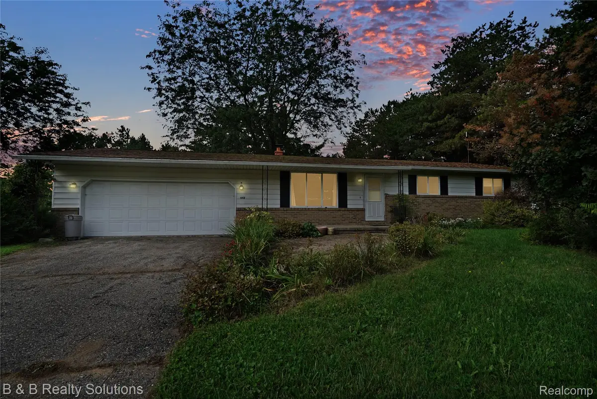 642 Westchester Drive, Caro, MI 48723 - #1
