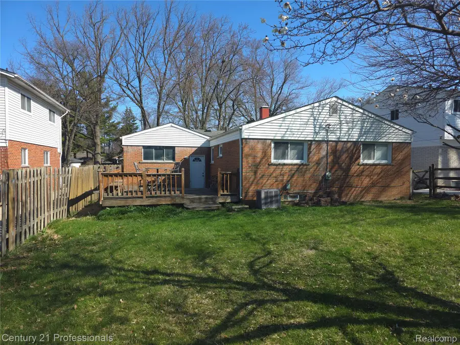 406 Woodlawn Avenue, Royal Oak, MI 48073 - #3
