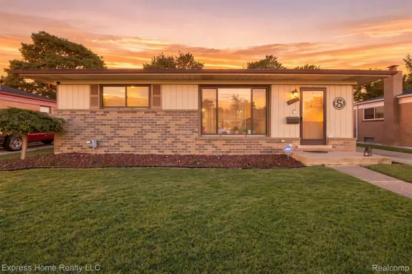 31719 Newport Drive, Warren, MI 48088