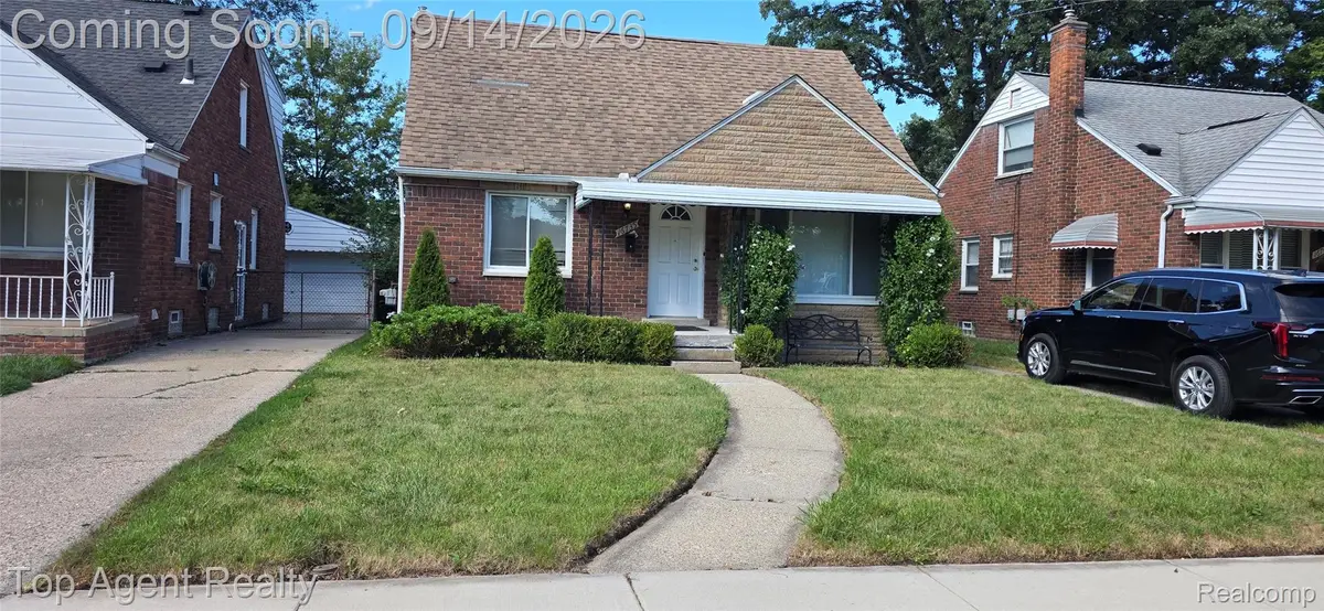 16735 Lincoln Avenue Se, Eastpointe, MI 48021 - #1