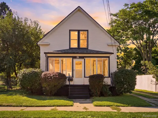 25 Lincoln Street, Pontiac, MI 48341