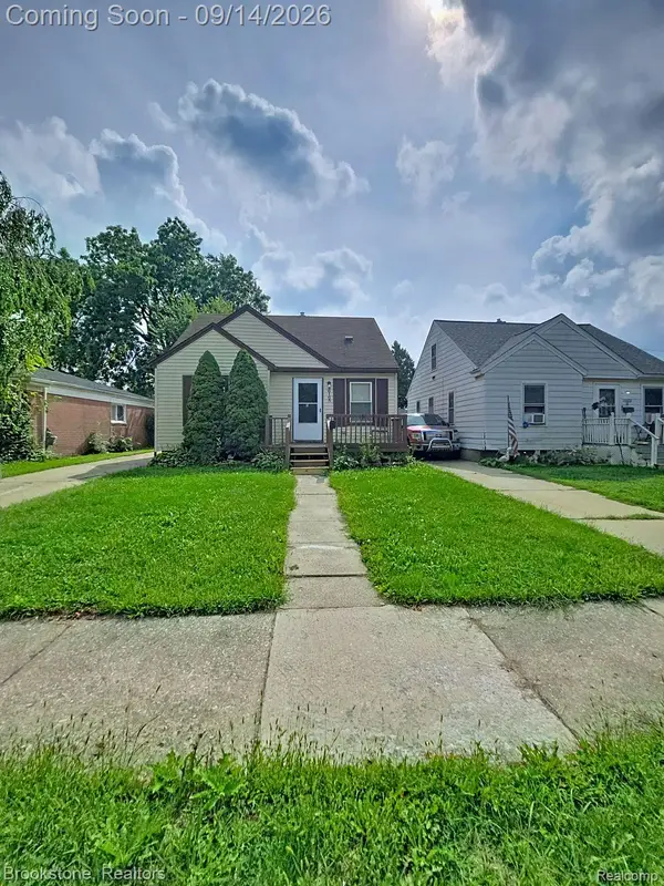 26165 Powers Avenue, DearbornHeights, MI 48125