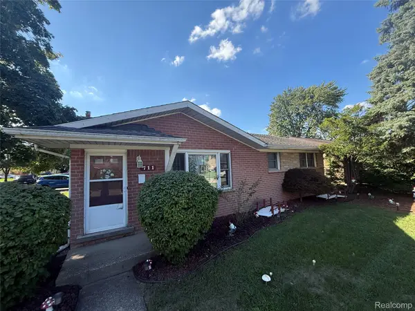 711 Van Sull Street, Westland, MI 48185