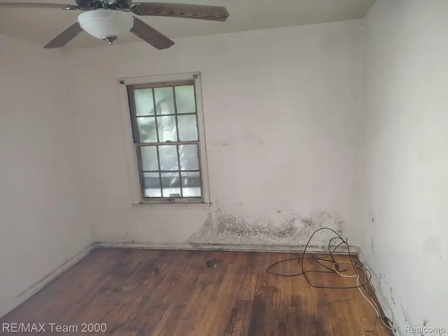 18809 Carrie Street, Detroit, MI 48234 - #2