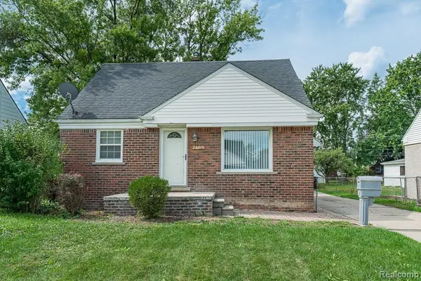 25515 Arlington Street, Roseville, MI 48066