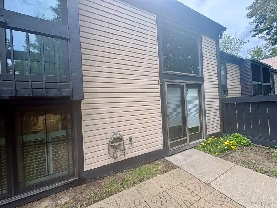 14067 Jackson Street #23, Taylor, MI 48180 - #3