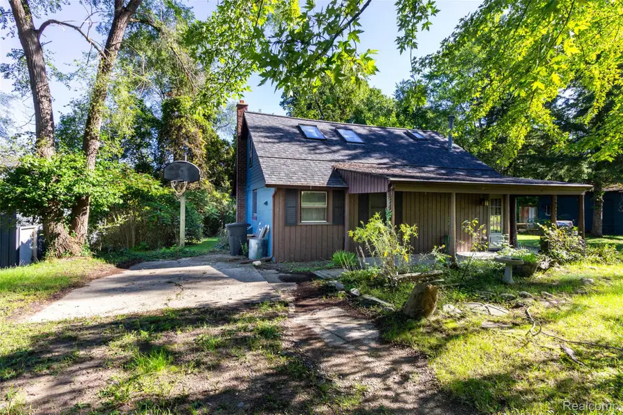 14044 Ridgemont Street, Gregory, MI 48137 - #2