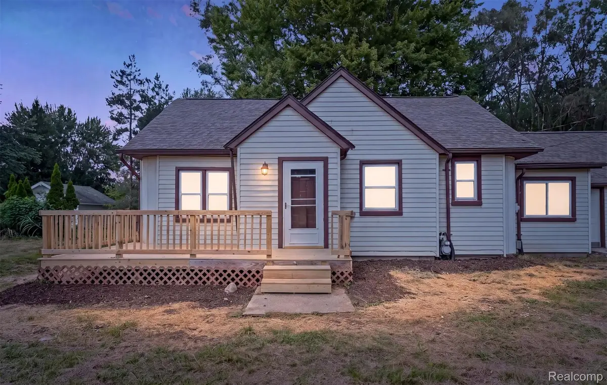 15564 Almont Road, Allenton, MI 48002 - #1