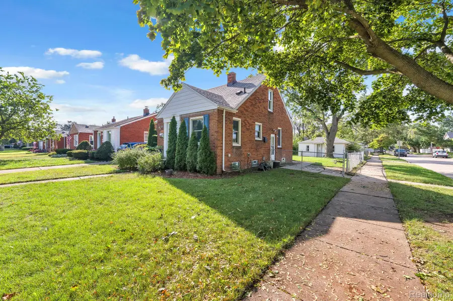 24163 Ross Street, Dearborn, MI 48124 - #3
