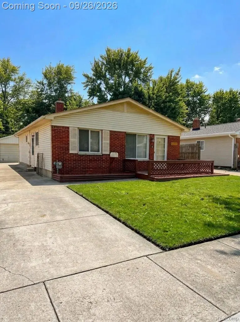26552 Dartmouth Street, Madison Heights, MI 48071 - #2