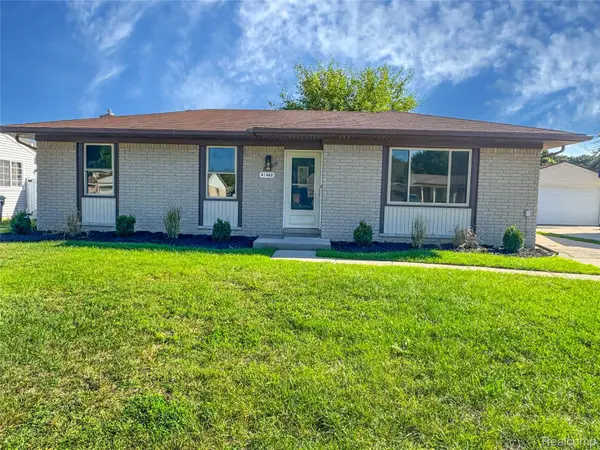 41462 Harvard Drive, SterlingHeights, MI 48313