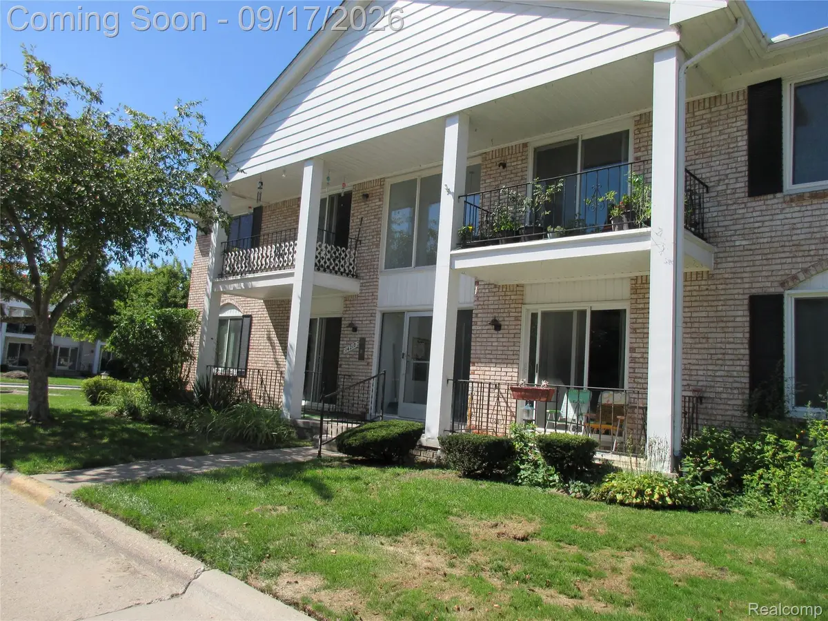 14210 Camelot Drive #3, Sterling Heights, MI 48312 - #1