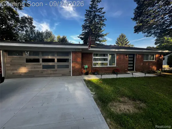 1615 Ladd Road, WolverineLake, MI 48390
