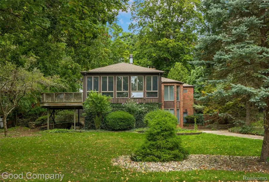 2609 Vinsetta Boulevard, Royal Oak, MI 48073 - #2