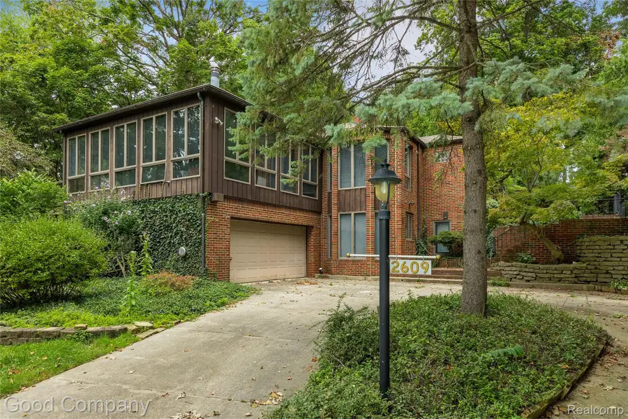 2609 Vinsetta Boulevard, Royal Oak, MI 48073 - #3
