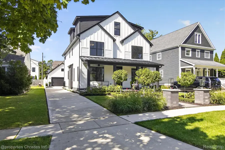 1470 Washington Boulevard, Birmingham, MI 48009 - #2