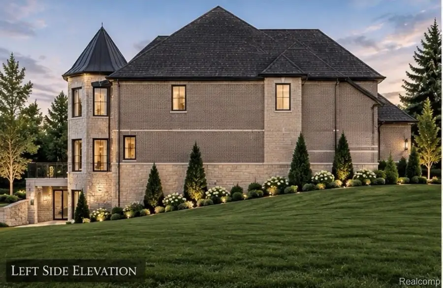 2058 Livernois, Rochester Hills, MI 48309 - #3