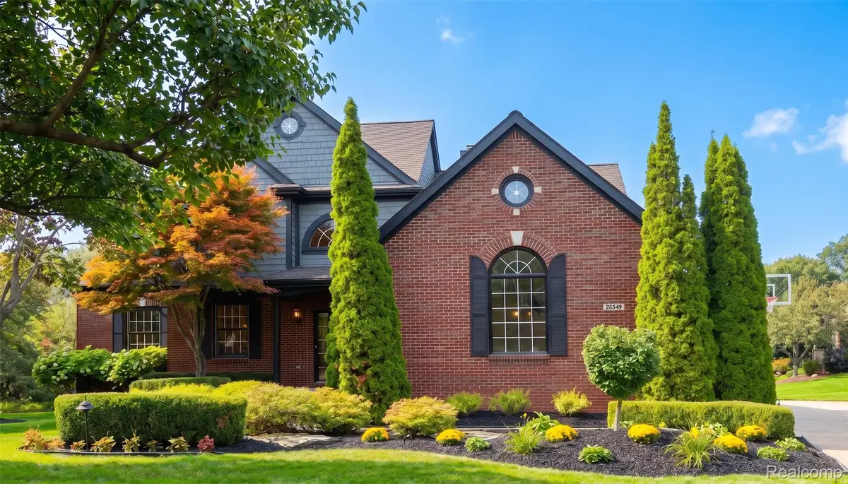 23123 Shinnecock Drive, South Lyon, MI 48178 - #1