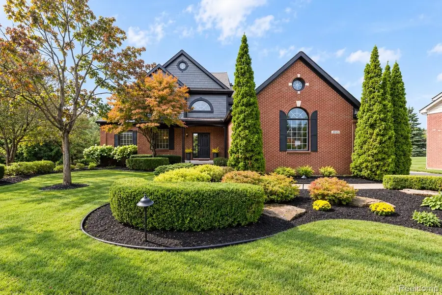 23123 Shinnecock Drive, South Lyon, MI 48178 - #3