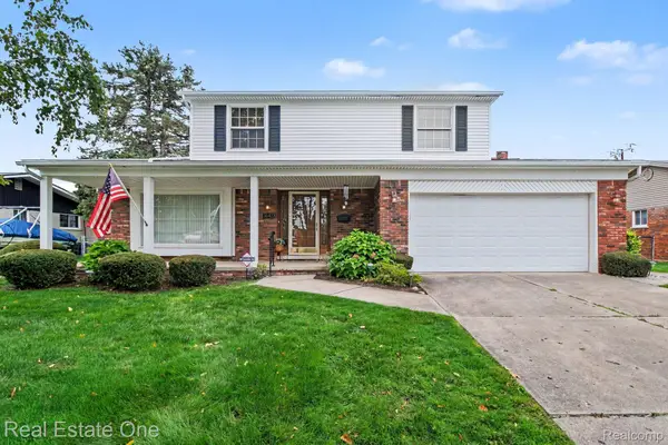 36423 Travis Drive, SterlingHeights, MI 48312