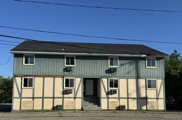 130 Church Street, GrandBlanc, MI 48439