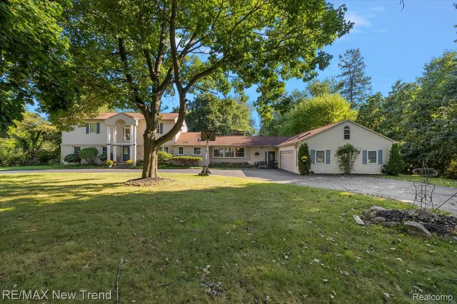 1450 Lenox Road, Bloomfield, MI 48304 - #2