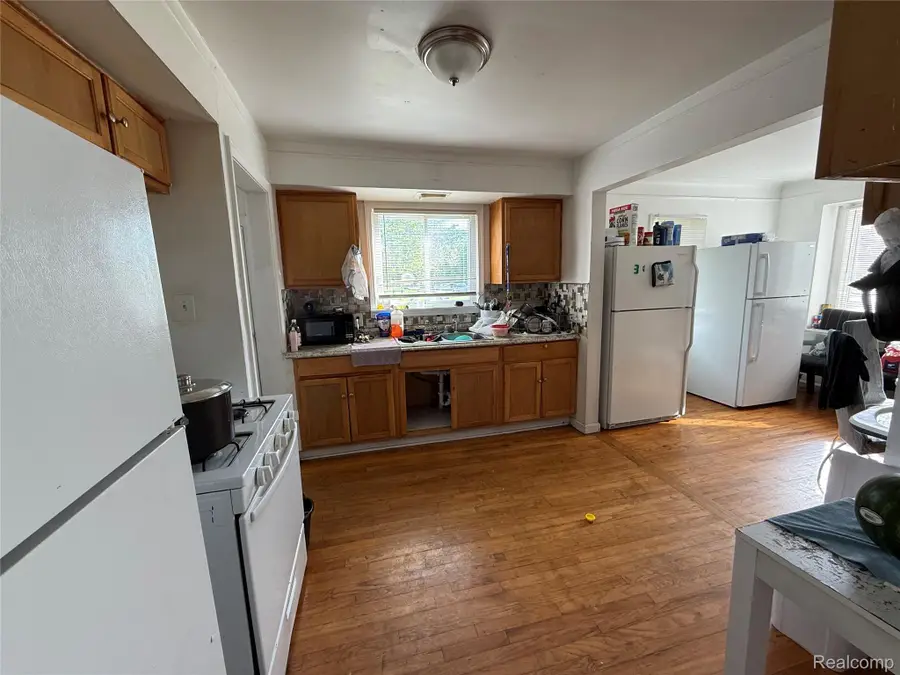 11300 Rossiter Street, Detroit, MI 48224 - #3
