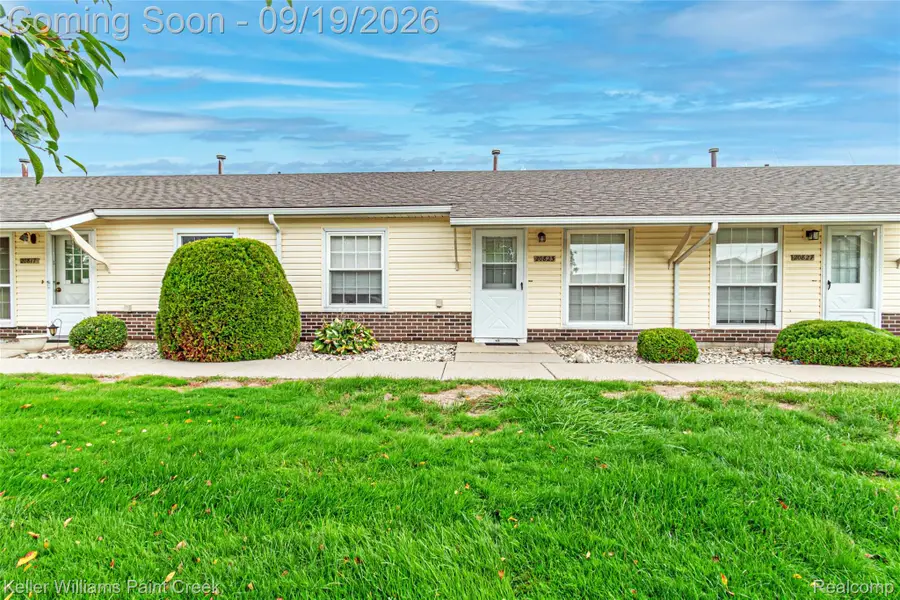 20823 Flora Street #4, Roseville, MI 48066 - #2