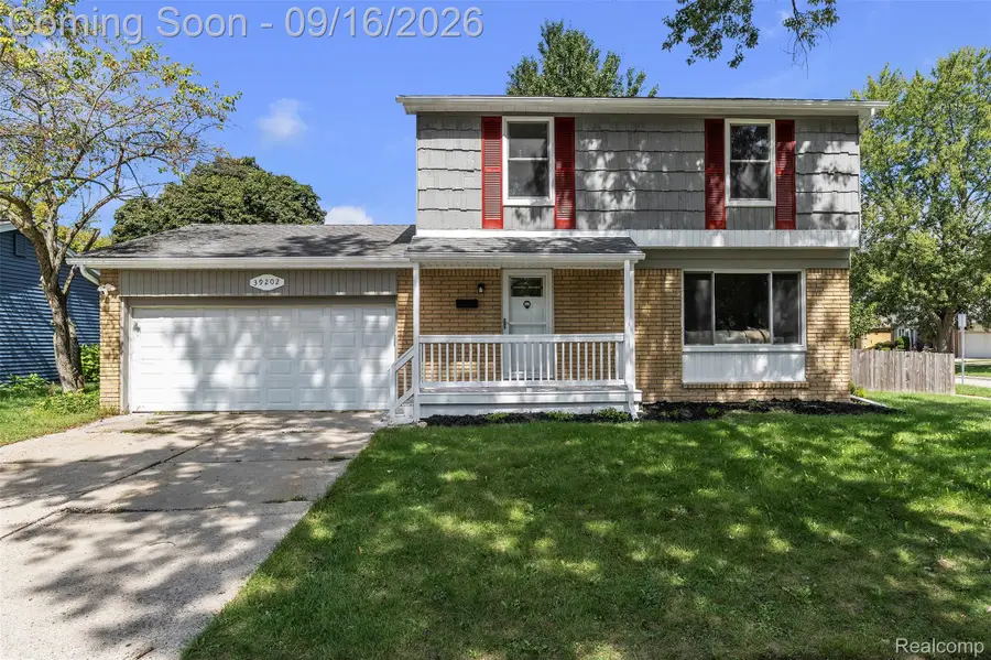 39202 Dillingham Street, Westland, MI 48186 - #3