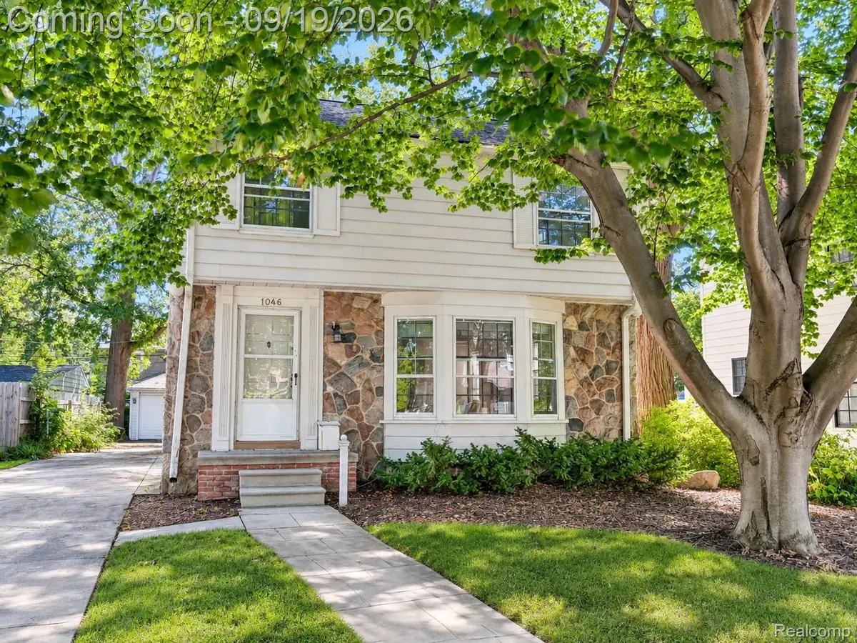 1046 Oakridge Avenue, Royal Oak, MI 48067 - #1