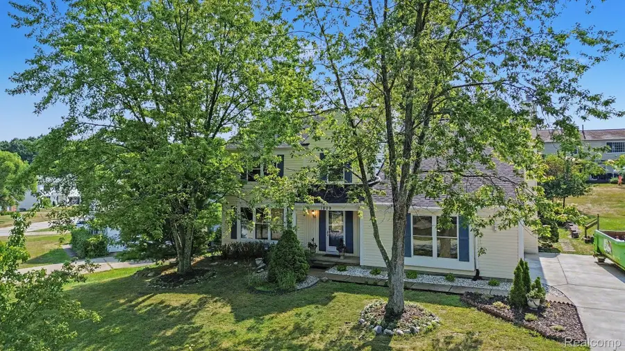 1809 Poppleton Drive, West Bloomfield, MI 48324 - #2