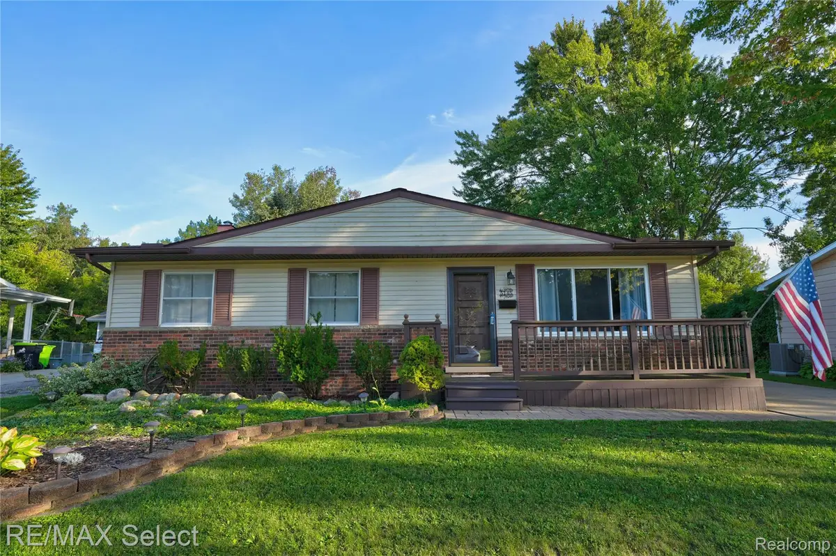 5145 Winshall Drive, Swartz Creek, MI 48473 - #1