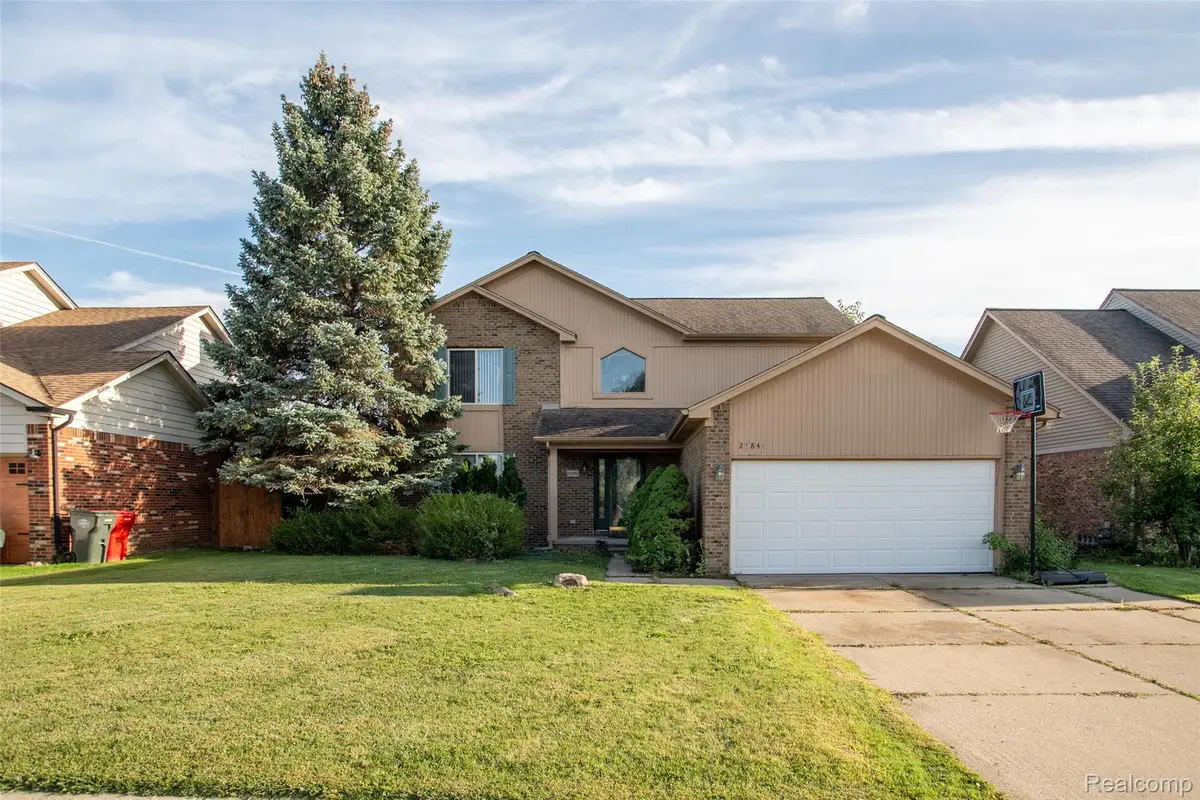 25846 Lord Drive, Chesterfield, MI 48051 - #1