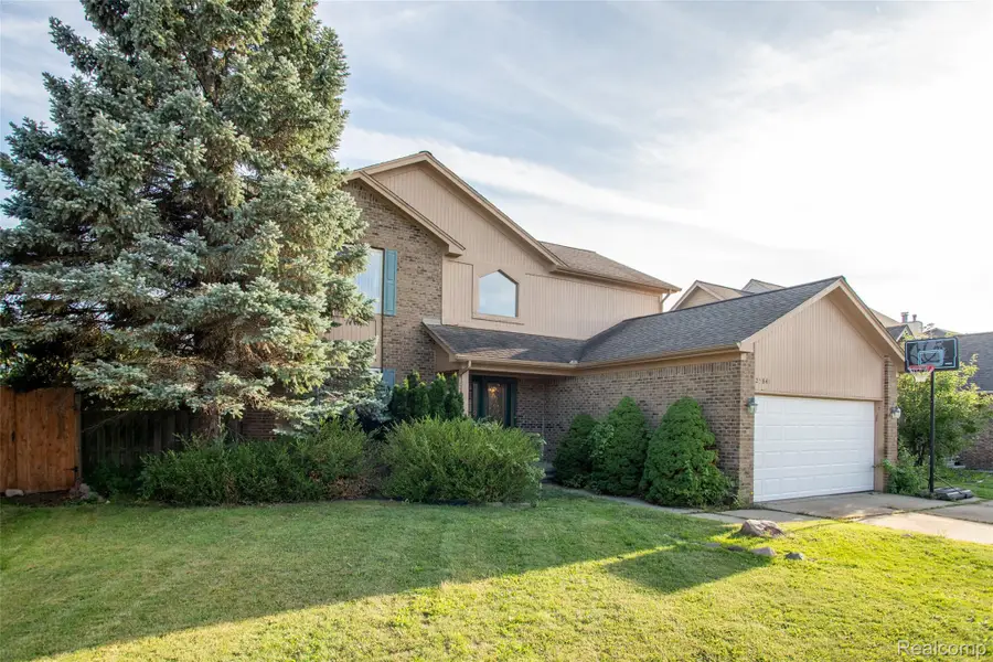 25846 Lord Drive, Chesterfield, MI 48051 - #3