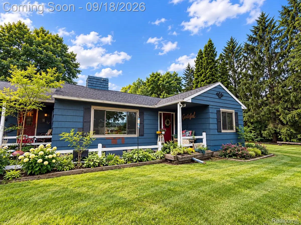717 E Parkdale Avenue, Manistee, MI 49660 - #1