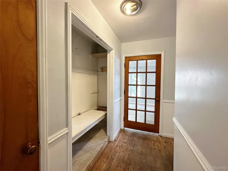 19435 Washburn Street, Detroit, MI 48221 - #3