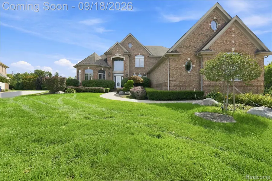 19344 River Valley Drive, Macomb, MI 48044 - #3
