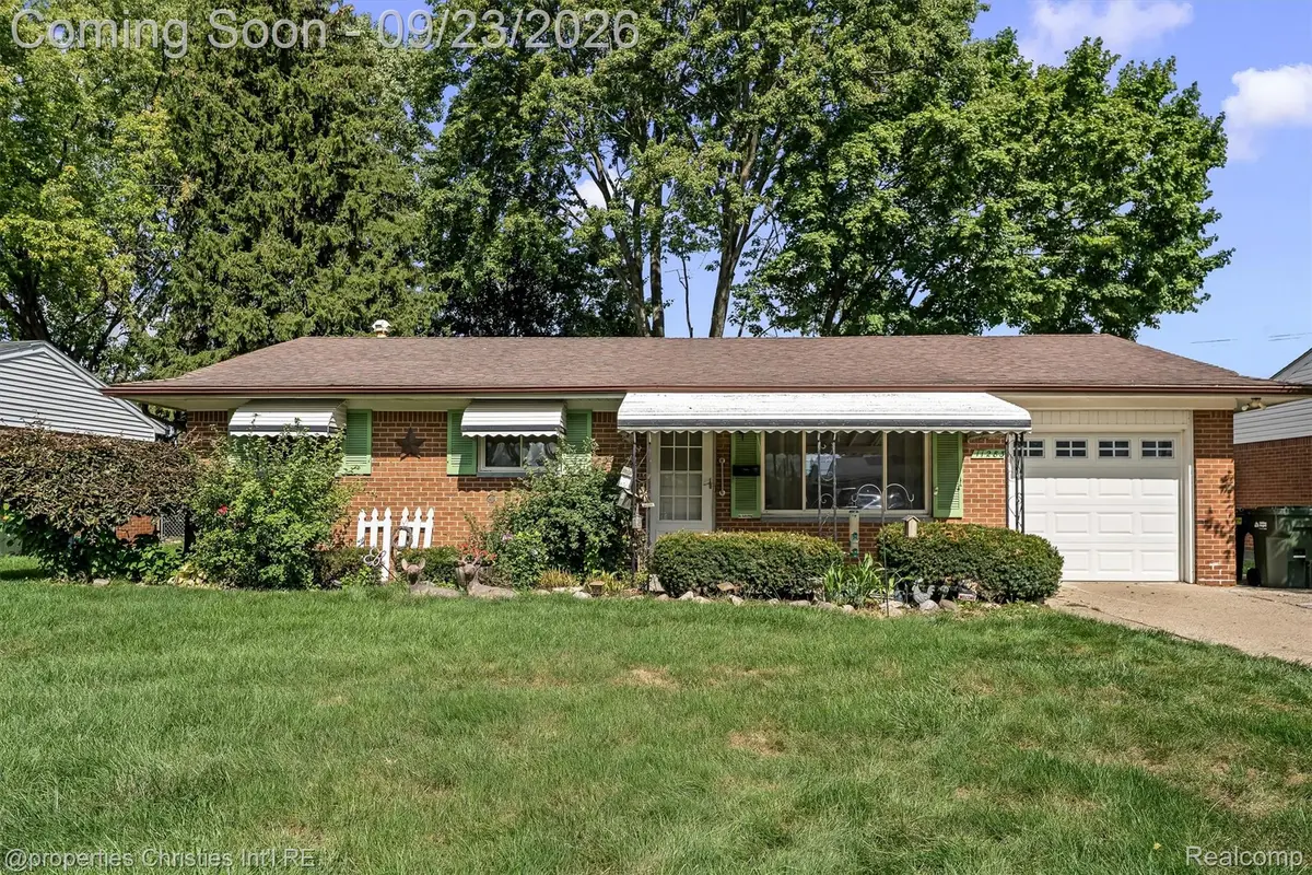11283 Plumridge Boulevard, Sterling Heights, MI 48313 - #1