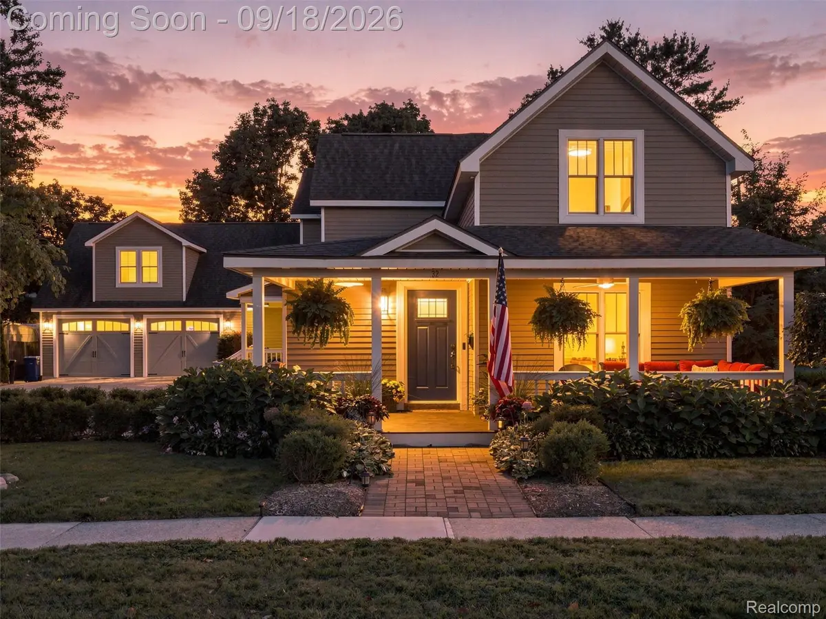 32 Park Street, Oxford, MI 48371 - #1