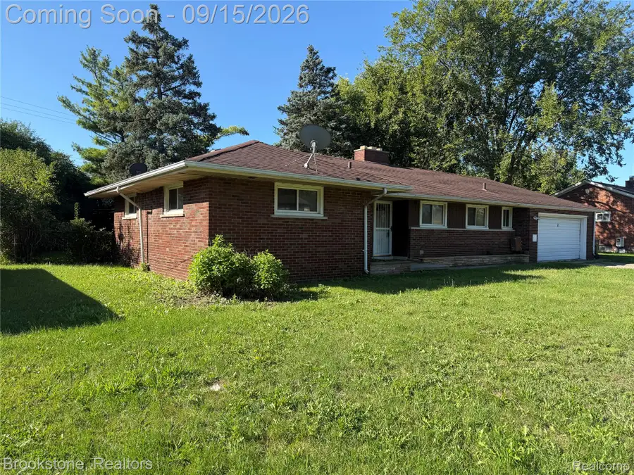 17889 Bonstelle Avenue, Southfield, MI 48075 - #3