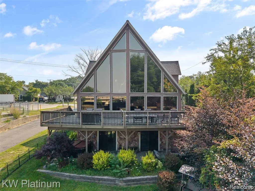 1907 Riverside Drive, Port Huron, MI 48060 - #1
