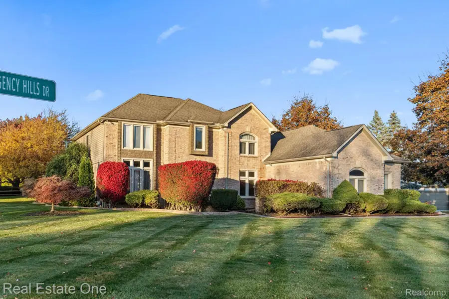 1953 Regency Hills Drive, Shelby, MI 48316 - #2