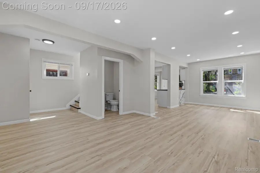2351 Sharon Street, Detroit, MI 48209 - #3