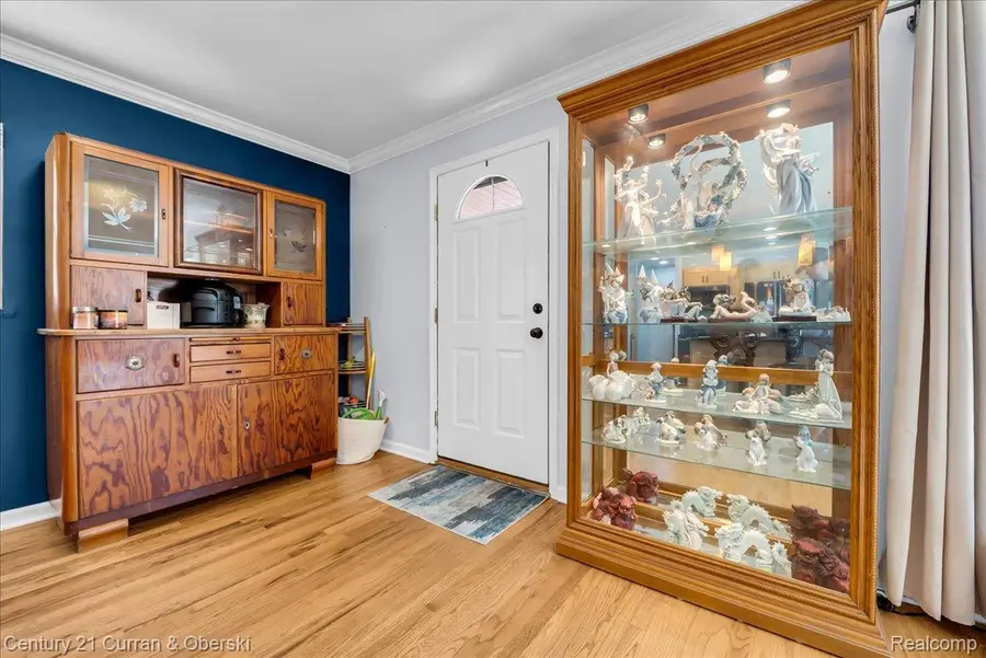 24394 Andover Drive, Dearborn Heights, MI 48125 - #3