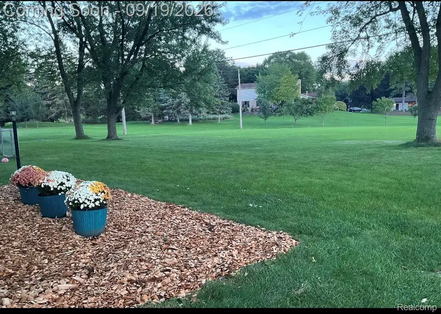 5362 Mccandlish Road, Grand Blanc, MI 48439 - #3