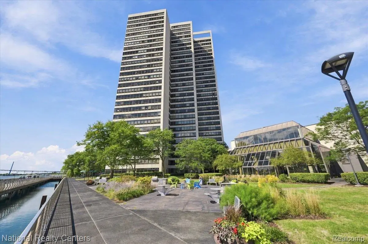1001 W Jefferson Ave. #300/23f, Detroit, MI 48226 - #1