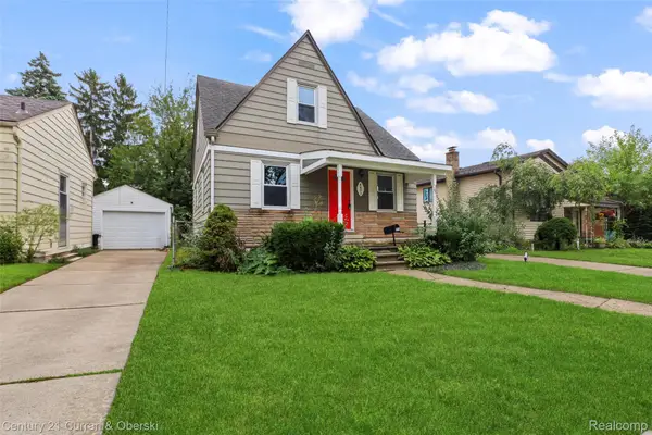 6652 Rockdale Street, DearbornHeights, MI 48127