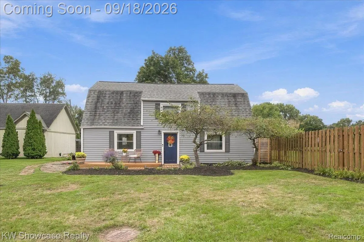 4025 Totem Lane, Waterford, MI 48328 - #1