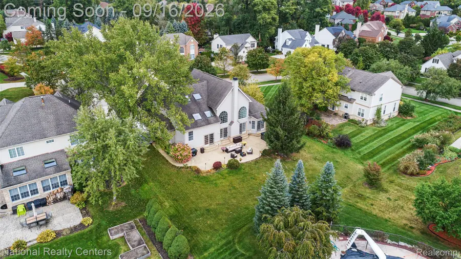 2077 Applebrook Drive, Commerce Township, MI 48382 - #2